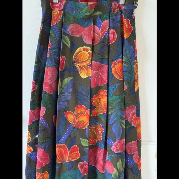 Vintage Geiger Floral Pleated Fully Lined Maxi Skirt 100% Wool Size 36 (US 6) - Picture 3 of 7